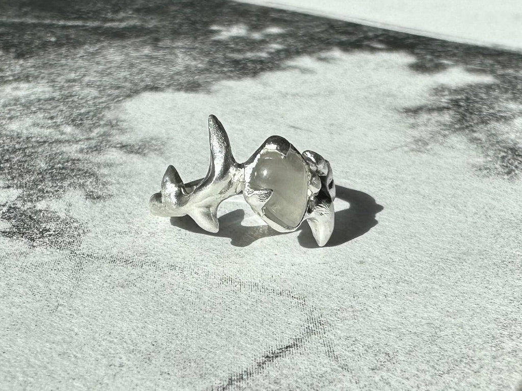 Rock crystal ring