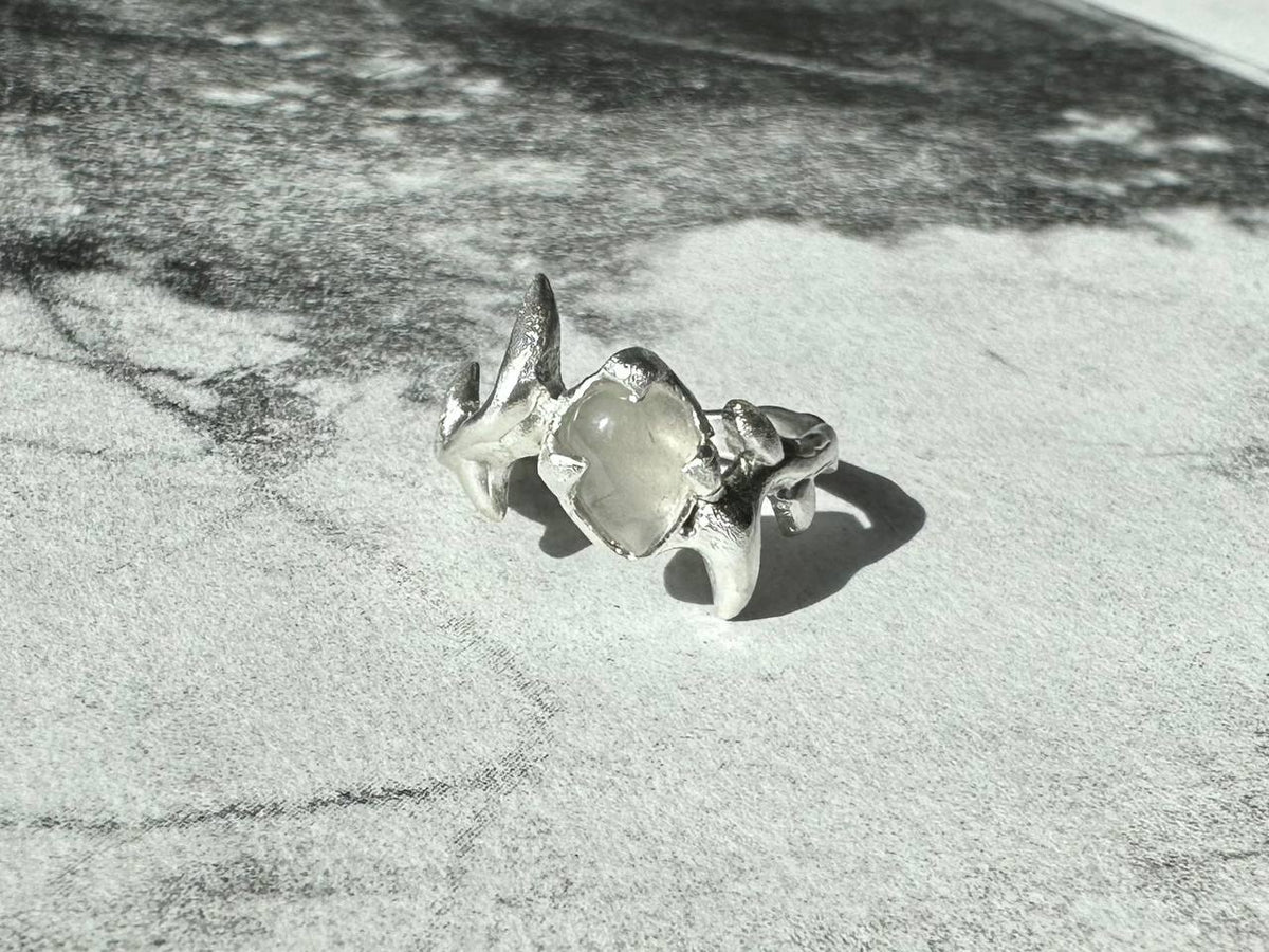 Rock crystal ring