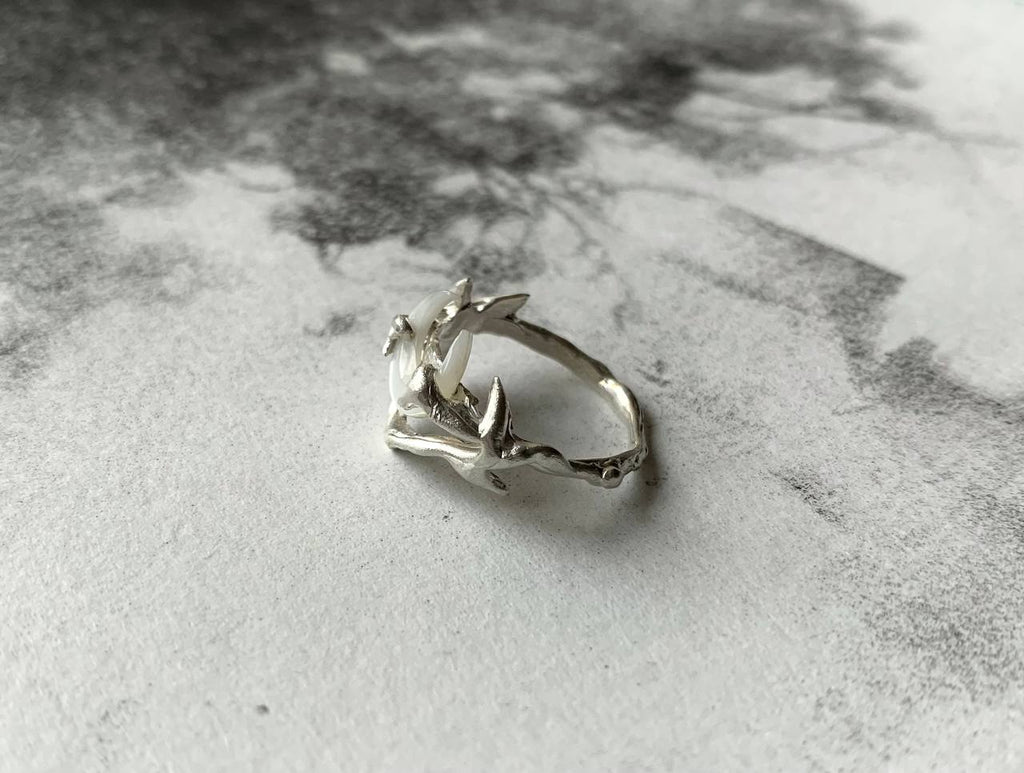 Moon ring