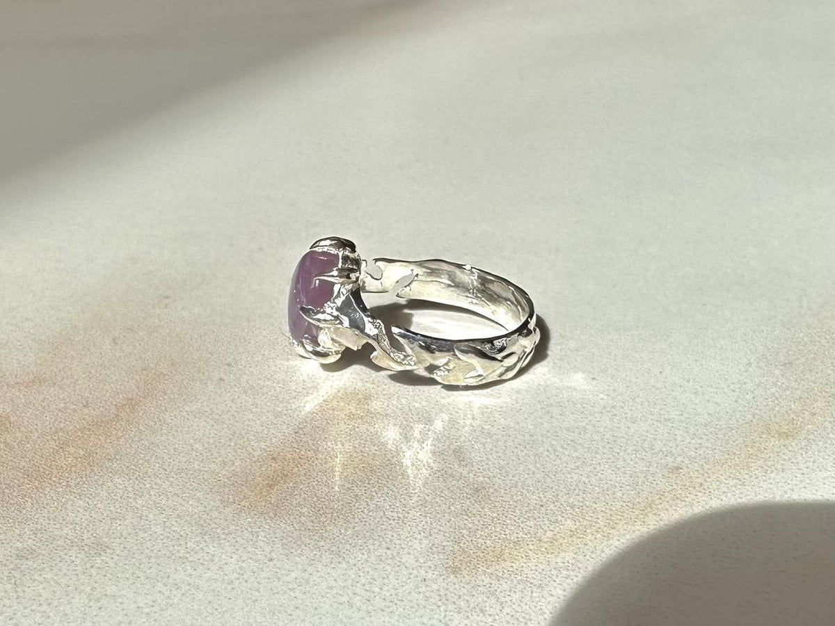 Sparkle amethyst ring
